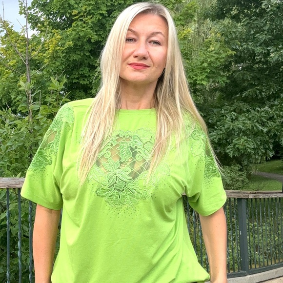 New Light Green Top for Summer NwT - Picture 1 of 2